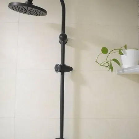 Apartment Traveler's
